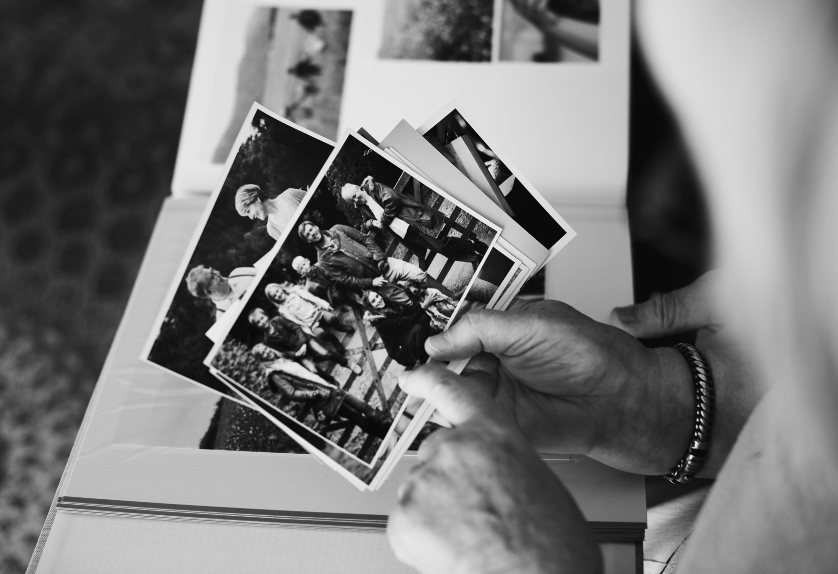 Sair de casa pra revelar fotos? Nada disso!